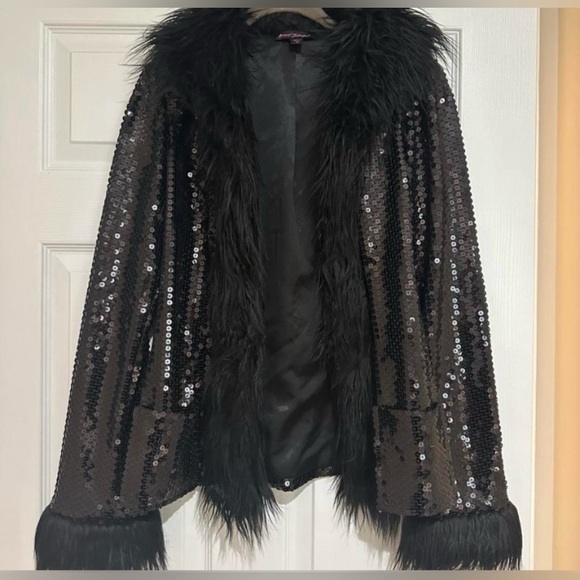 🔥 Betsey Johnson Sequin Penny Lane Fur Jacket - Picture 3 of 5